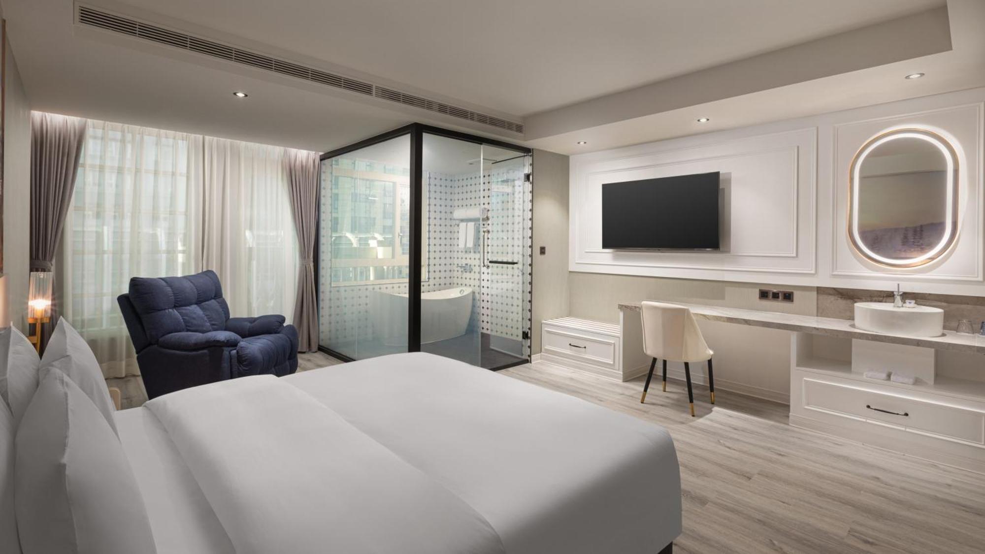 Tryp By Wyndham New Taipei Linkou 新北林口爵怡溫德姆酒店機場捷運mrta9林口站 Exterior photo